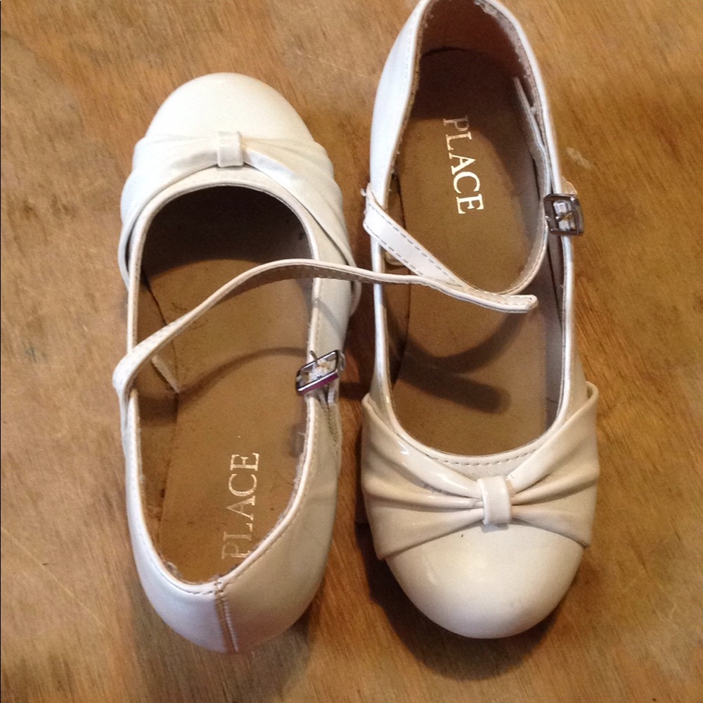 White formal shoe
